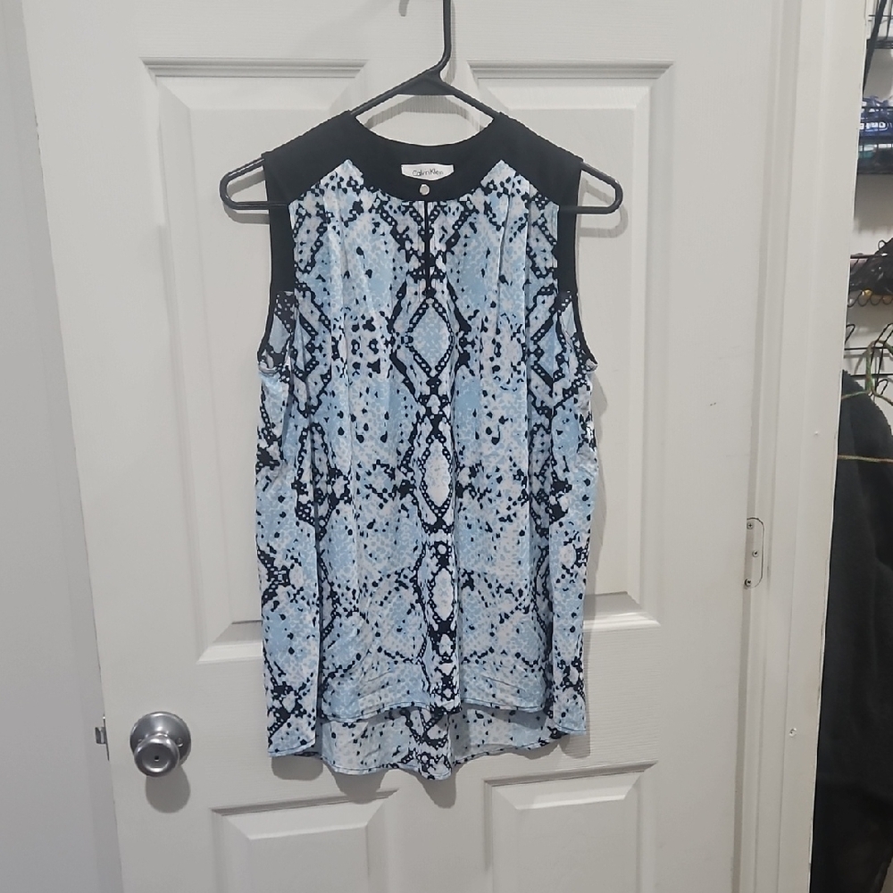 Bundle Sale | 4 for $20 |Calvin‎ Klein Blue and Black Sleeveless Top Size Small